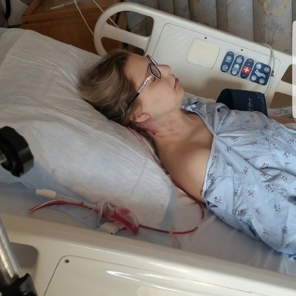 Meet your Posher, Lorenalyce - Picture 2 of 5